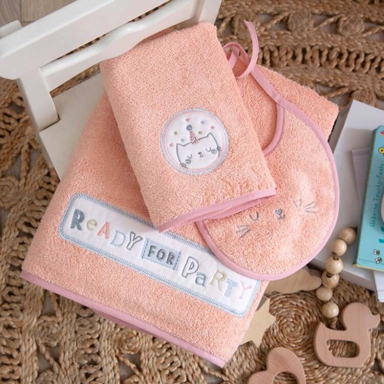 FUNNA BABY - VIP Towel Set